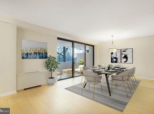 4141 N Henderson Rd APT 303, Arlington, VA 22203