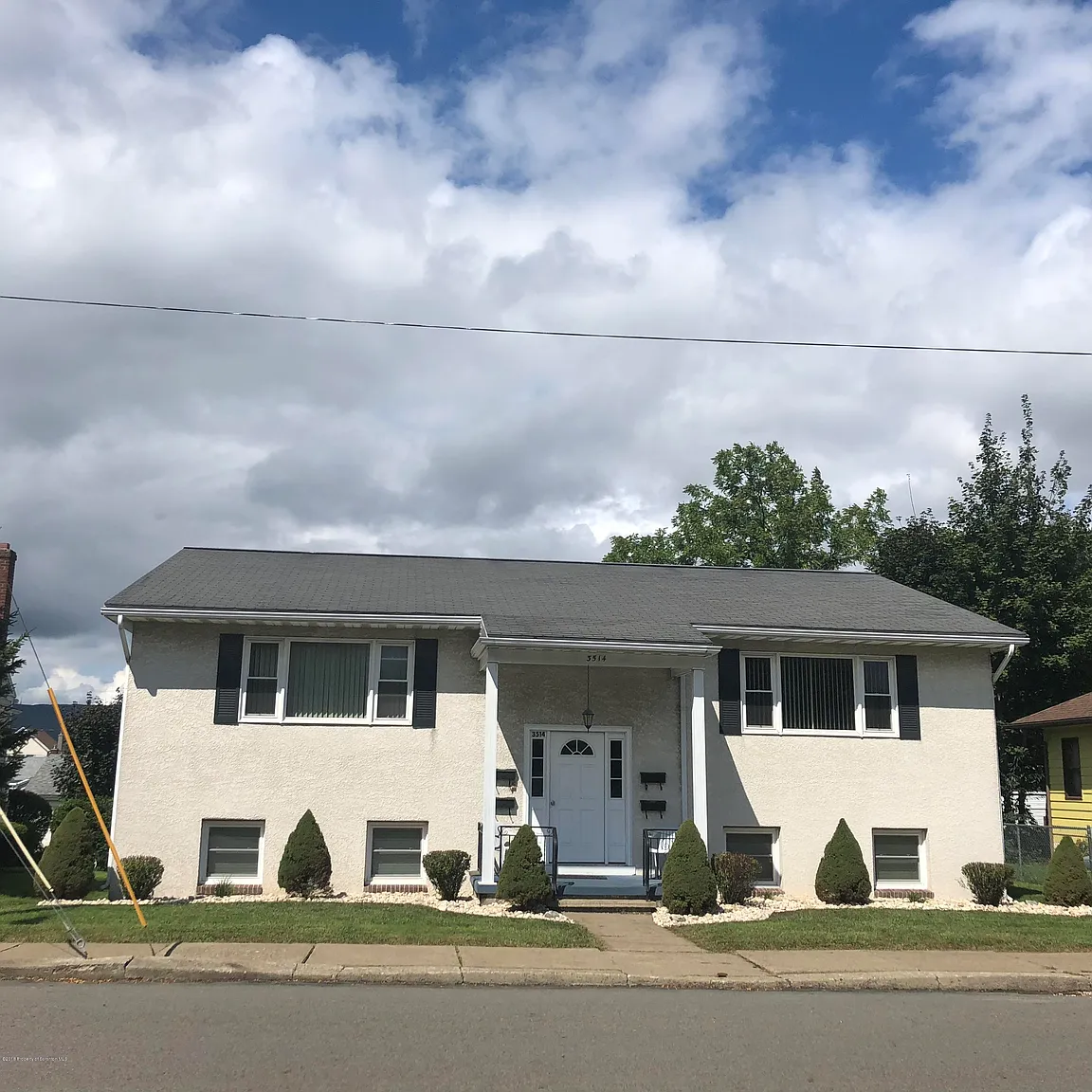 3514 Laurel Ave photo 1
