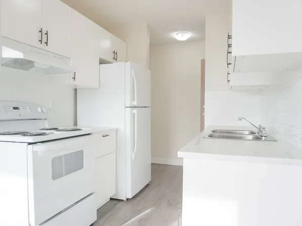 Millcrest Apartments, 554 Millbourne Rd, Edmonton, AB T6K 1V1