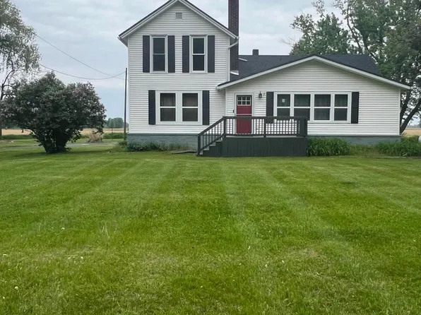 17378 W Kendaville Rd, Howard City, MI 49329