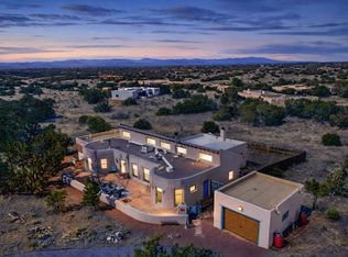 16 Jornada Pl, Santa Fe, NM 87508