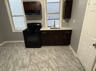 126 S 7th St FLOOR 1, Newark, NJ 07107