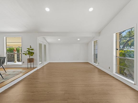 5th image of 3020 Ravine Trl