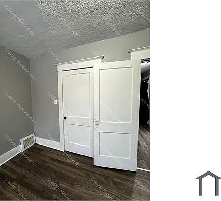 5th image of 1635 Holmes St #2