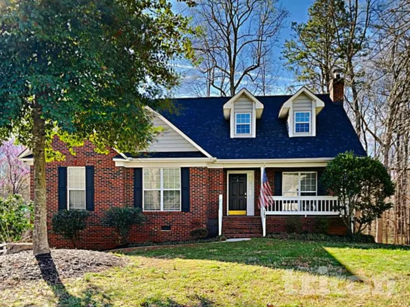 7284 Green Meadow Ct, Denver, NC 28037