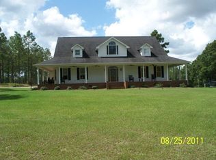 1529 Bay Rd, Moultrie, GA 31768