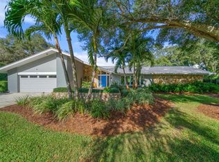 316 Eastleigh Dr, Belleair, FL 33756