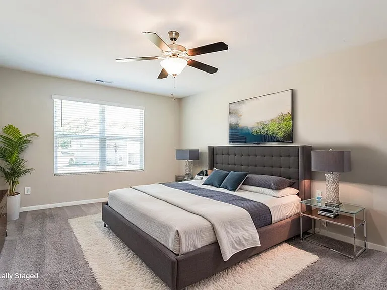 548 Wendell Falls Pkwy — Photo 11
