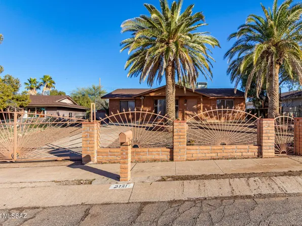 2731 S Castle Dr, Tucson, AZ 85713