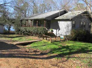 427 Hillcrest Cir, Hartwell, GA 30643