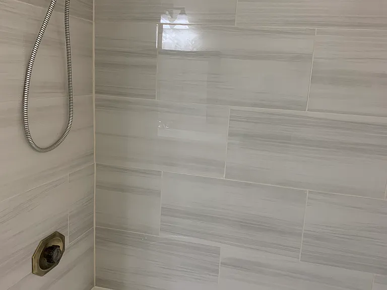 1420 Aster Dr — Photo 10