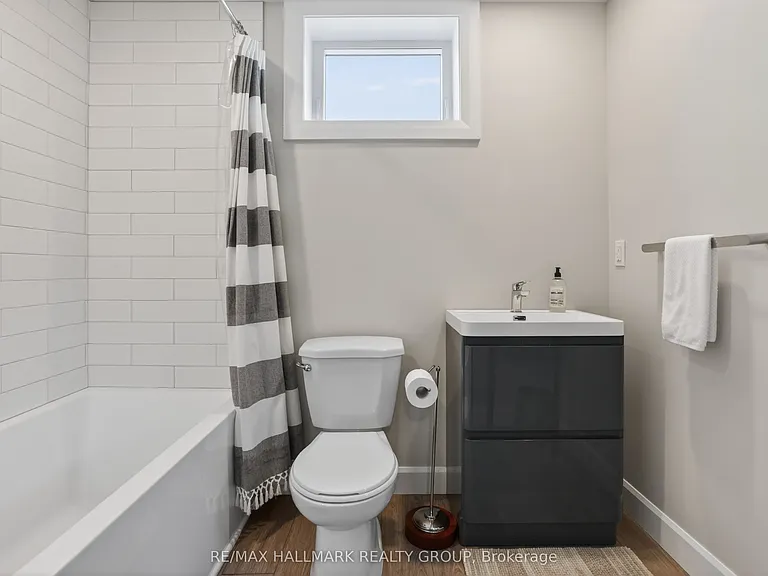 1583 Maxime St — Photo 22