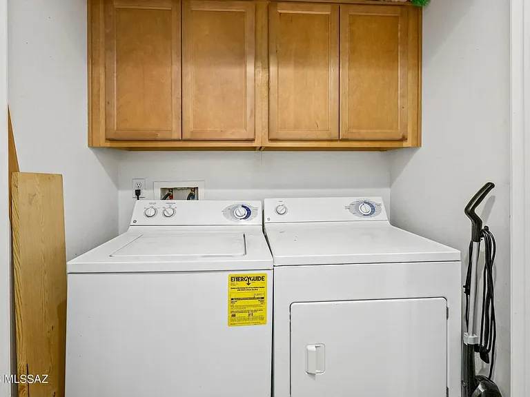 527 N Jacobus Ave — Photo 21