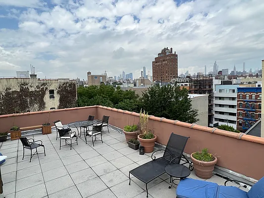 Sold by Compass | media 6