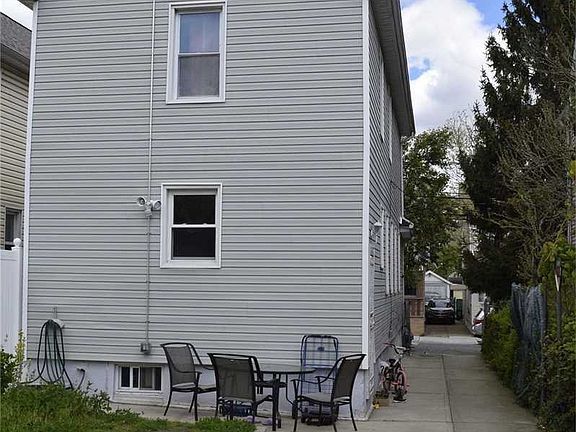2nd image of 8828 183rd St