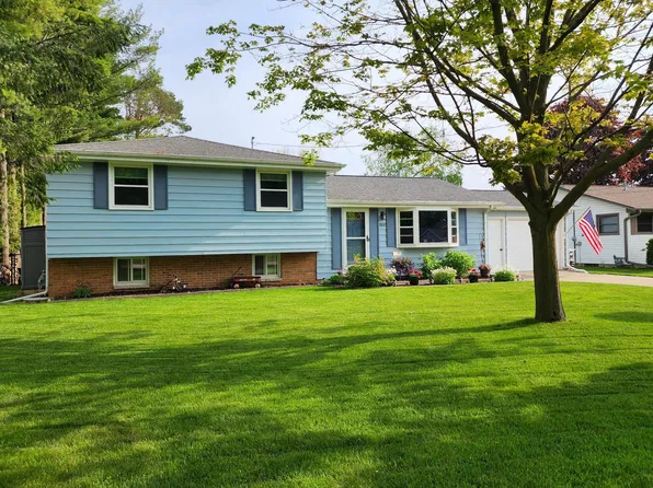 2521 45th STREET, Two Rivers, WI 54241