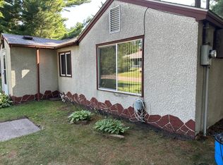 224 Grove Rd, Wyoming, MN 55092