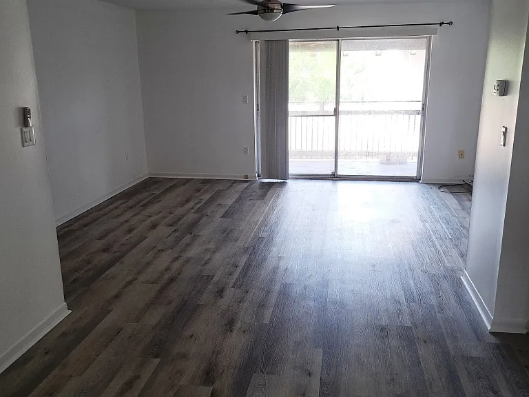 6026 1st Ave S #10 — Photo 2