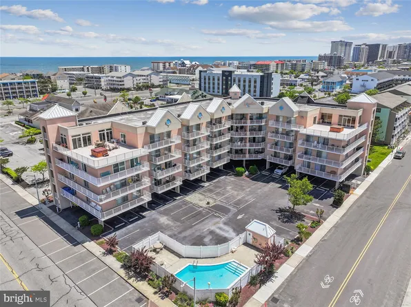 103 125th St Unit 105, Ocean City, MD 21842