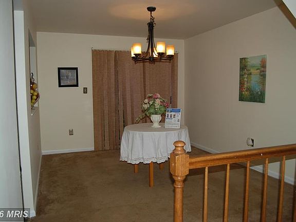 5th image of 4428 Starling Ct