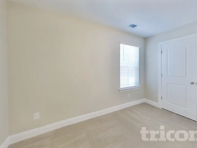 1331 Carriage Park Dr — Photo 13