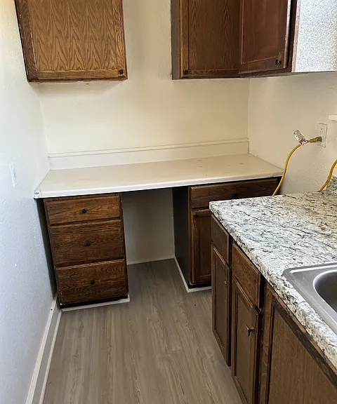 1213 Montrose Ave #1 — Photo 3