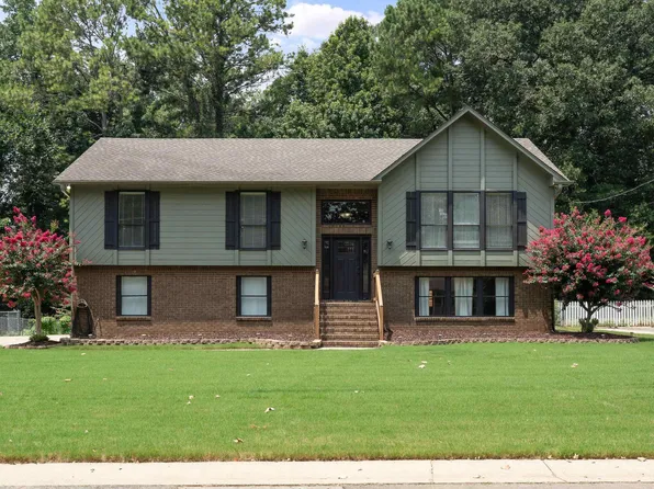 1345 Willow Creek Pl, Alabaster, AL 35007