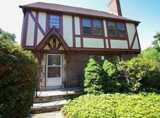 17708 Lomond Blvd, Shaker Heights, OH