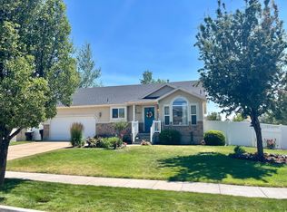 2581 W 1890 N, Clinton, UT 84015
