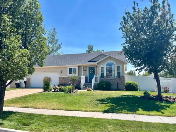 2581 W 1890 N, Clinton, UT 84015