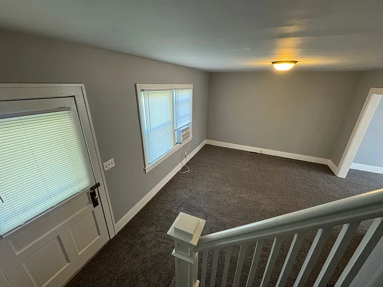 412 15th Ave — Photo 5