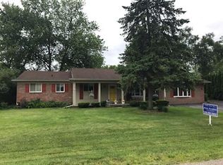 377 Carter Dr, Troy, MI 48098