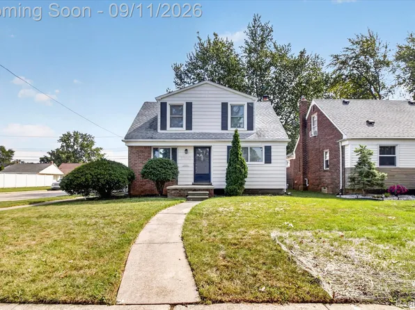 10005 Park Ave, Allen Park, MI 48101