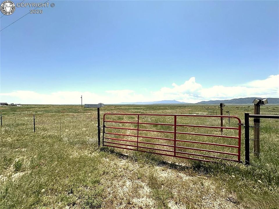 1st image of 22960 Black Hills Dr