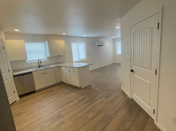 678 E Clarion Dr, Pueblo West, CO 81007