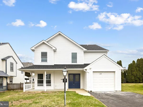 38 Magnolia Pl, Philadelphia, PA 19115