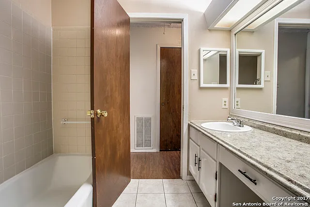 4717 Oakfield Way — Photo 20