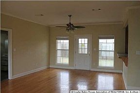 2nd image of 2124 Benedetto Ln