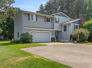 15672 Ryan Dr, Holland, MI 49424
