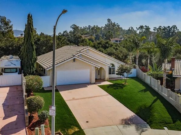1167 Meadow Lake Dr