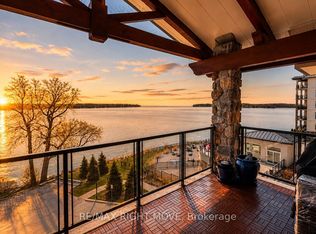 80 Orchard Point Rd #402, Orillia, ON L3V1C6