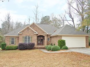 9 Roundtree, Hattiesburg, MS 39402