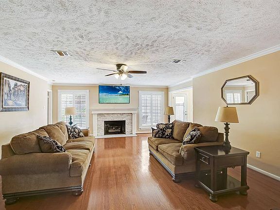 4th image of 15726 Echo Lodge Dr