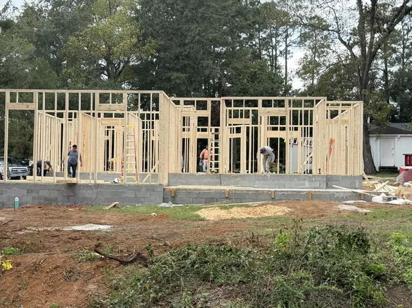 803 8th Ave, Ashford, AL 36312