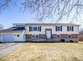26 Bradstreet Ave, Danvers, MA 01923