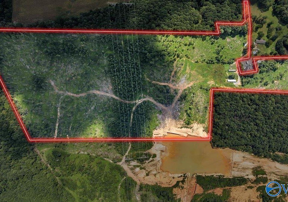 1st image of 569 Bob Haas Rd