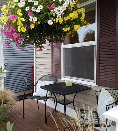 Covered Front Porch
