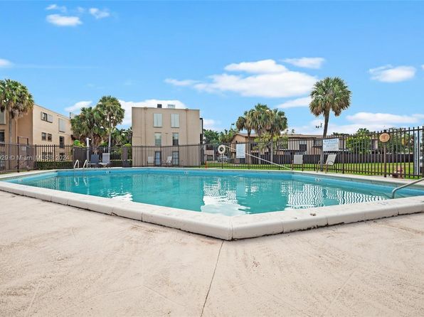 130 SW 108th Ave APT J1, Sweetwater, FL 33174