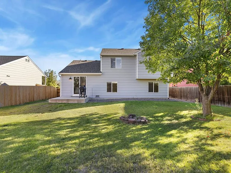 1468 Cedarwood Dr — Photo 5