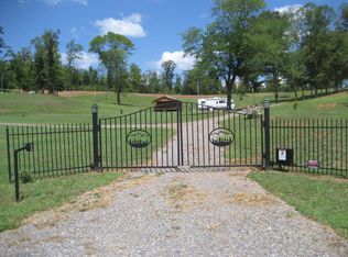 217 Antioch Rd, Vonore, TN 37885